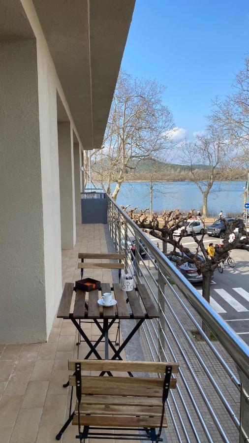 Jasalpi Unico Apartamento Delante Del Lago De บันยอเลส ภายนอก รูปภาพ